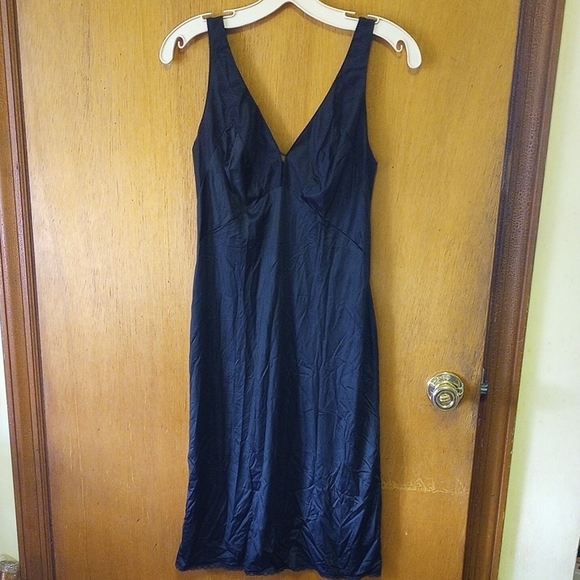 Baronet Other - Baronet Lingerie Black Nylon & Lace Vintage Slip, Size 32 Average